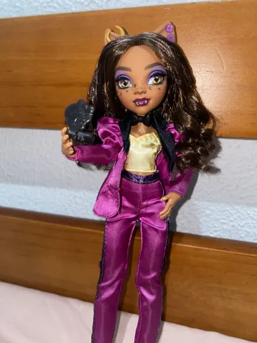 Boneca Clawdeen Wolf g3