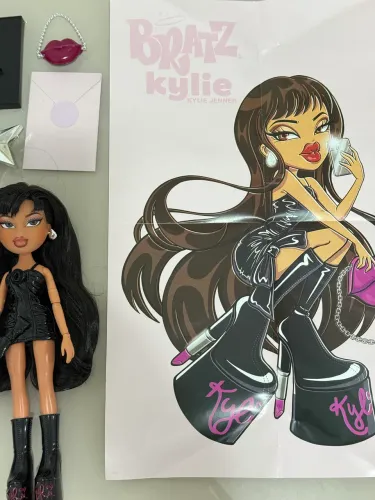 Bratz x Kylie Jenner - Day