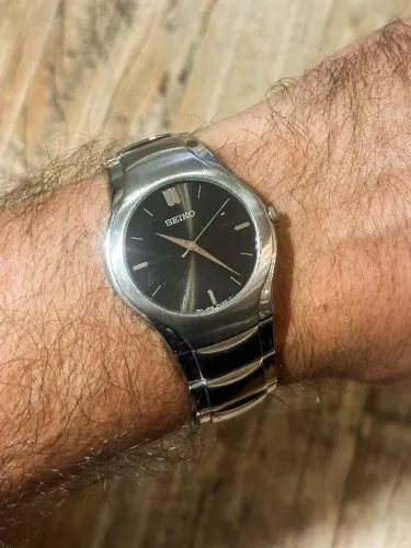 Seiko Quartz anos 2000, recem polido, revisado. Parcelo em 12x no Cartao