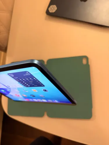 IPAD 10, 256 GB 