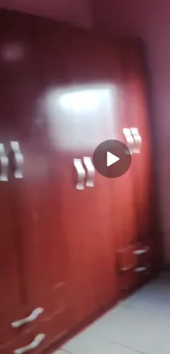 Doação de guarda roupas usado