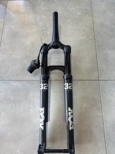 Garfo Fox Performance Sc 32 100mm Boost Grip 2026 Float Pto
