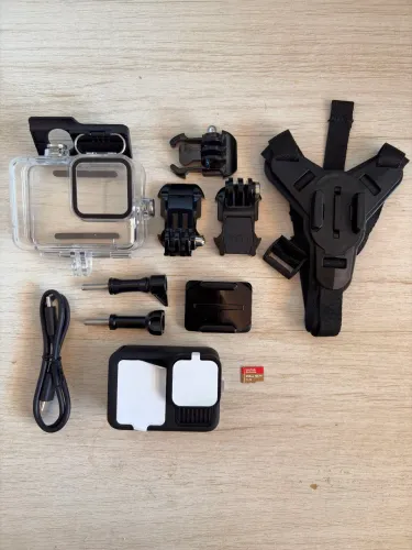 GoPro Hero 13 Black - Estado de NOVA - Kit completo + 256GB