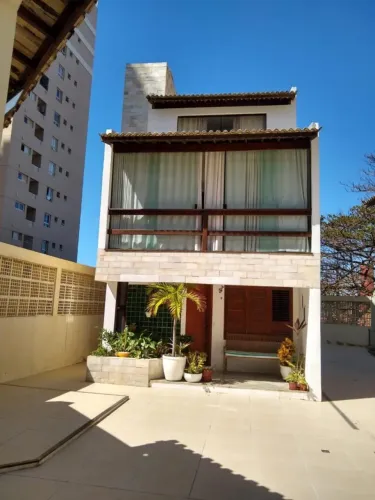 Casanova - Armação, 220m², 5 Suítes, Home Office, 3 Vagas