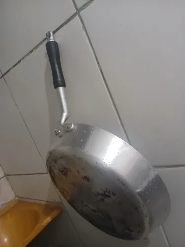 Frigideira grande 38cm reforçada