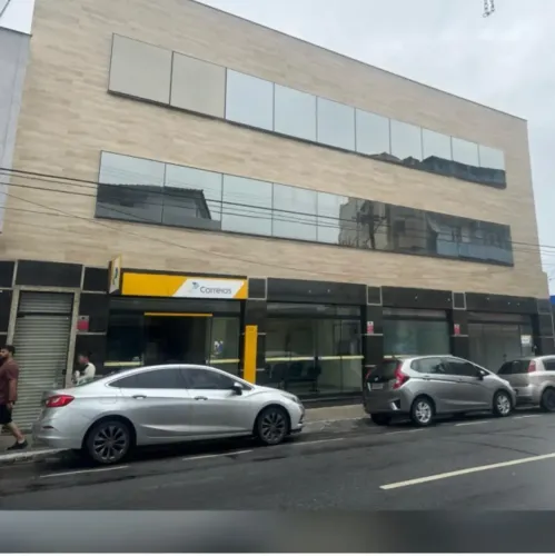 Prédio para aluguel 450 m2 com 9 salas - Centro - Macaé - RJ