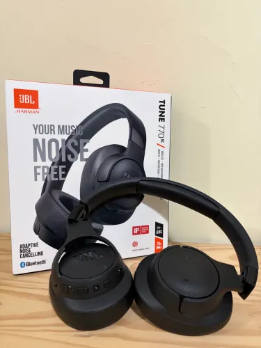 JBL Tune 770nc
