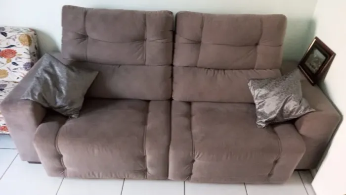 SOFÁ + POLTRONAS