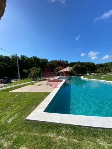Lote / Terreno em Praia do Forte - Mata de São João, BA