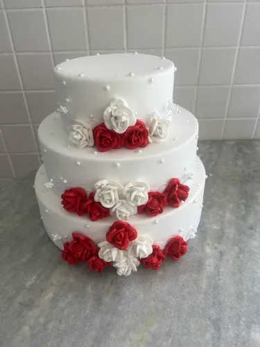 BOLO BRANCO, CENOGRÁFICO, CASAMENTO, ANIVERSÁRIO