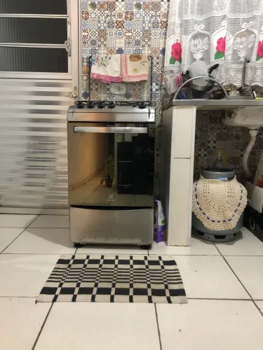 Fogão em inox conservado