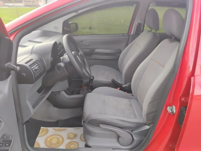 Volkswagen Fox Plus 1.6mi/ 1.6mi Total Flex 8V 4P 2008