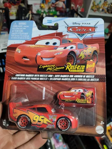 Relâmpago McQueen 1/64