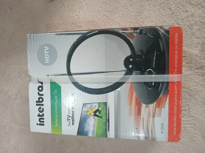 Antena interna de TV Intelbras para TVs analógicas ou digitais Lacrada.