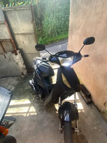 Cinquentinha em perfeito estado, não tem absolutamente nada para fazer