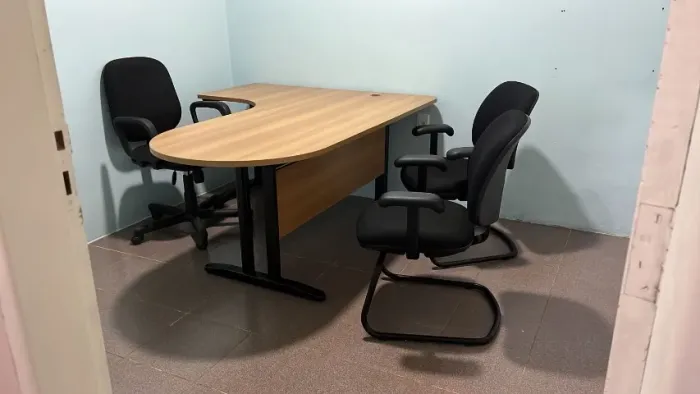 Mesa Madeira ALBERFLEX | Excelente Estado