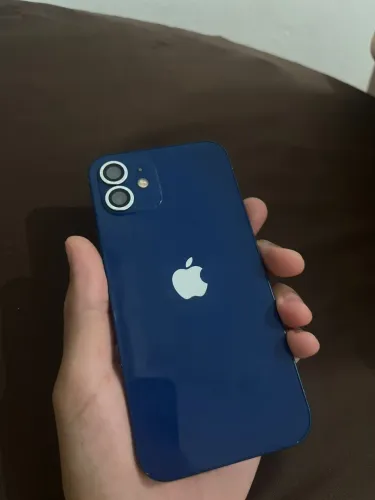 iPhone 12