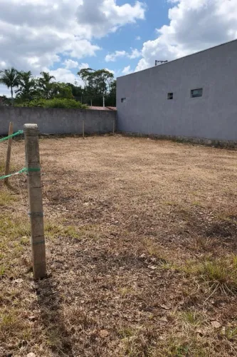 Terreno em canelinha 