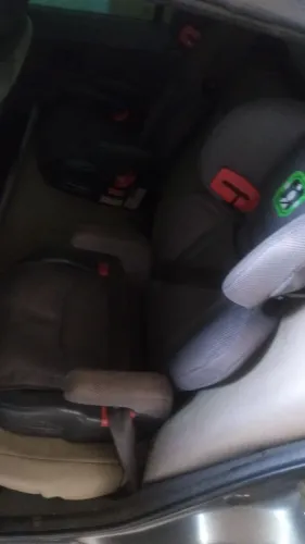 Cadeira de carro pra criança