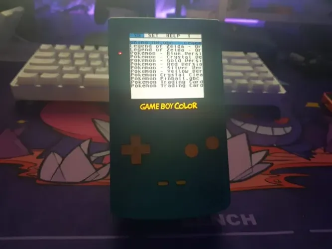 Game Boy Color com Tela IPS