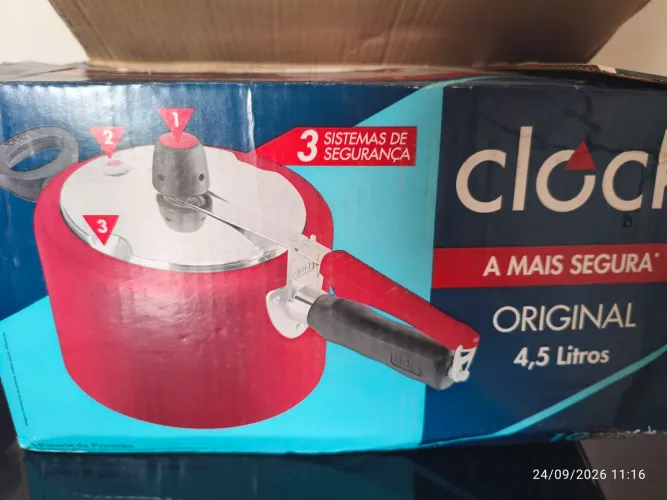 Panela pressão Clock 4,5l antiaderente nunca usada - nova com nota fiscal!