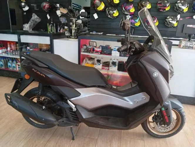 YAMAHA NMAX 160 2025