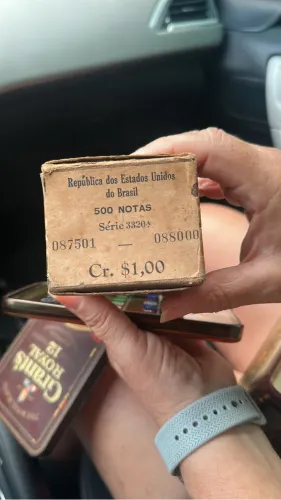 Maço Fechado 500 Cédulas 1 Cruzeiro (1970) - Flor de Estampa - Sequenciais