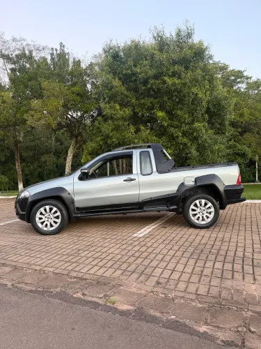 Fiat Strada Adventure 1.8/ 1.8 Locker Flex CE 2013