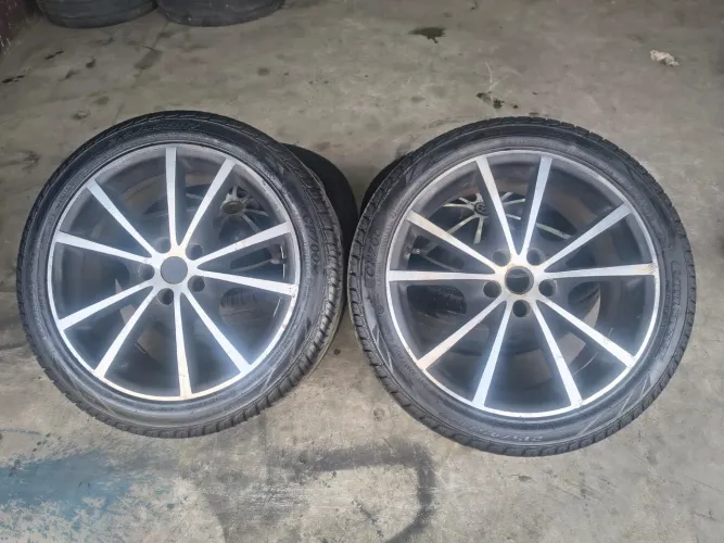 Vendo Jogo De Rodas 17" - 5 Furos ou troco por rodas de liga 4 furos FIAT