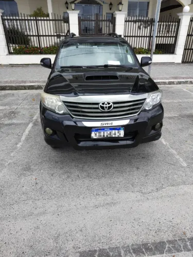 Toyota Hilux SW4 SRV D4-d 4X4 3.0 TDI Dies. AUT 2014
