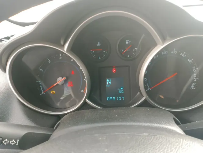 Chevrolet Cruze HB Sport LT 1.8 16V Flexp. 5P MEC 2014