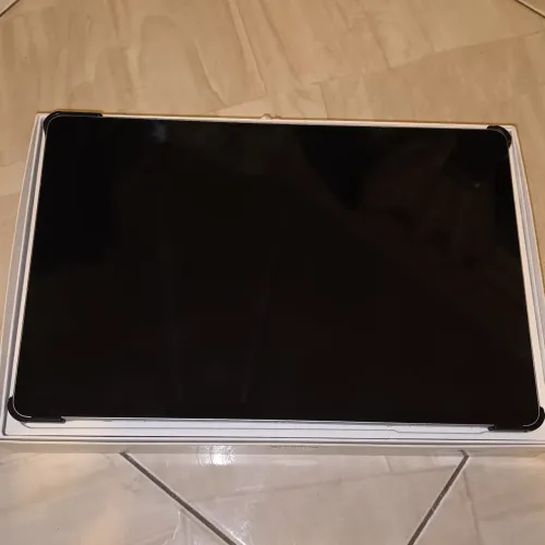 Tablet Samsung Galaxy S7 FE SM-T735NZSQZTO 128GB Tela imersiva 12.4"