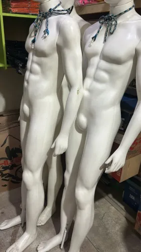 Manequim Seminovos