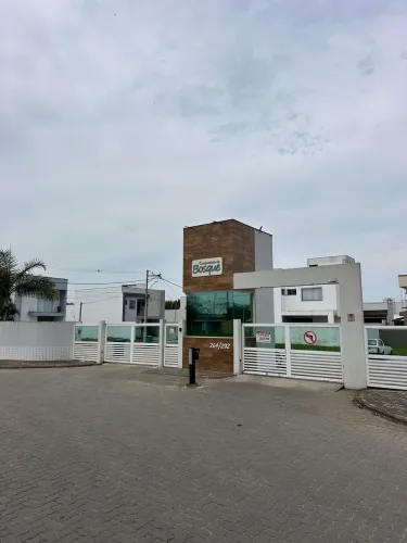 Condomínio do Bosque / 140 m2 / R$ 70.000,00