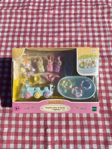 Sylvanian Families - Conjunto Hora do Banho - Trigêmeos