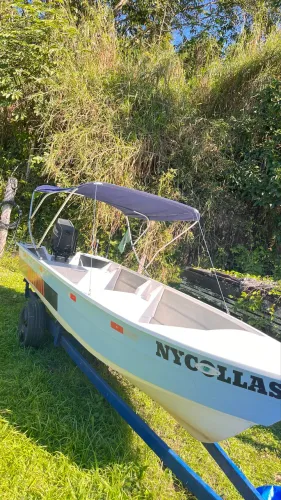 VENDO BARCO DUMAR- PRONTO PARA NAVEGAR!!!