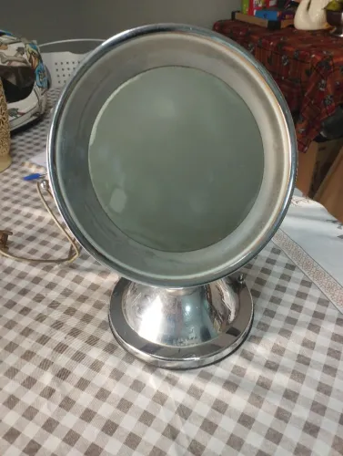 ESPELHO DE MAQUIAGEM ILUMINADO