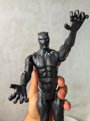 Bonecos pantera negra