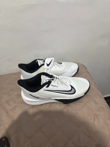 Nike precision easyon