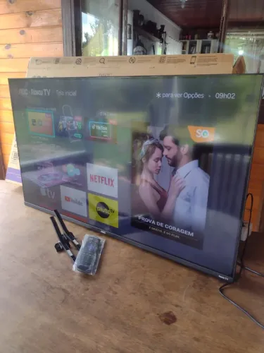 Tv 4k Smart 43"tela infinita Wi-Fi digital