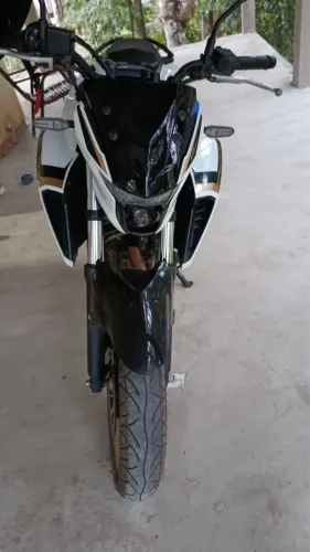 Fazer 250 semi nova 