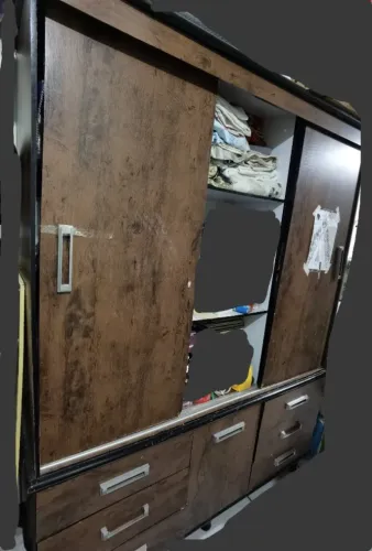 guarda roupas/ armários de cozinha- p/ retirada Eng. Do meio/torrões/roda de fogo