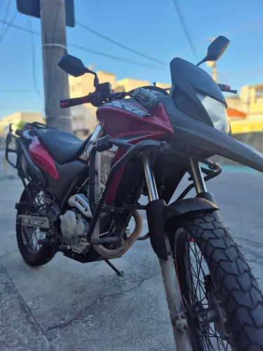 XRE 300 No Preço