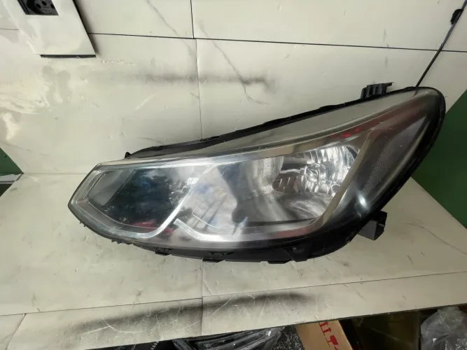 Farol Do Cruze 2017/24 Sem Led Lado Esquerdo