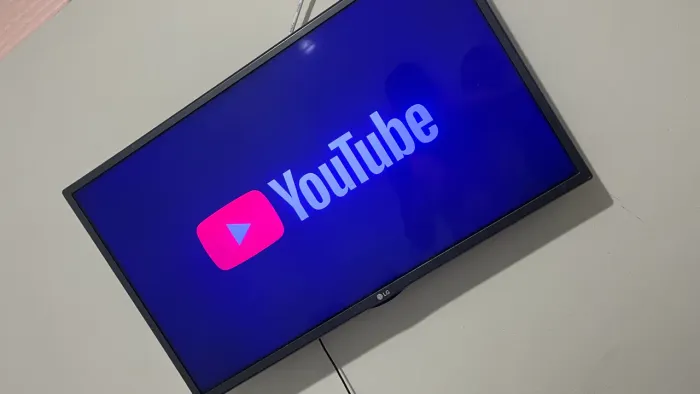 Tv Smart 32 polegadas, perfeitas condições. Funcionando 100%