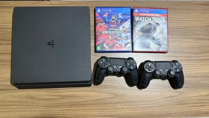Play Station 4 Slim 1 TB + 2 Manetes + Jogos