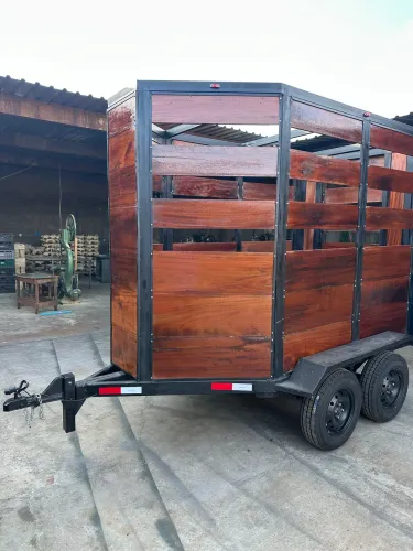 Carreta trailer boiadeiro