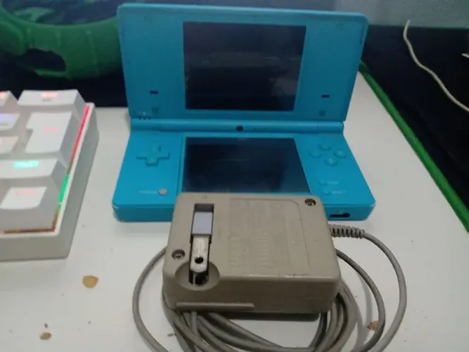 Nintendo DSI com defeito - Retirada de peças