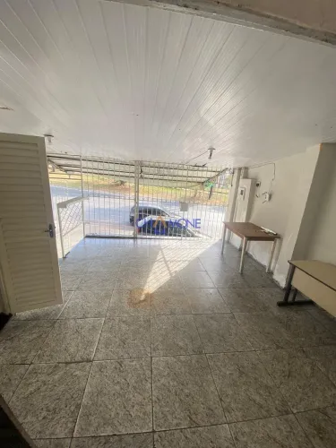 Loja na Tancredo Neves