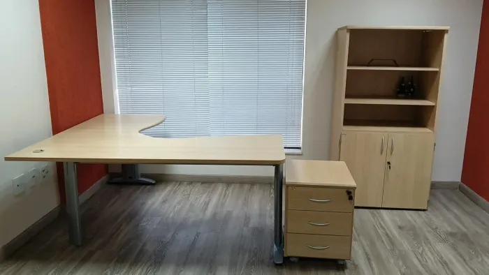 Móveis para sala comercial